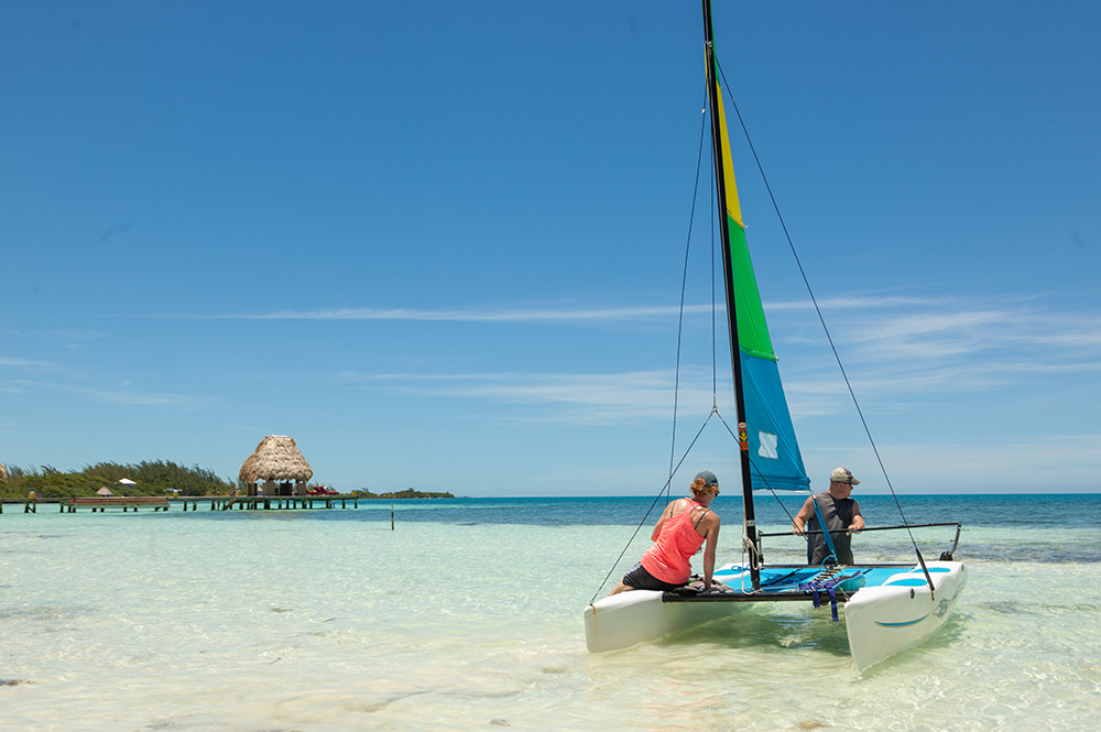 Hobie Cat Sailing in Belize