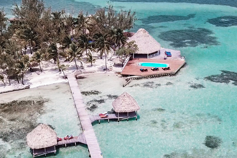 rent-a-private-island-in-belize-featured