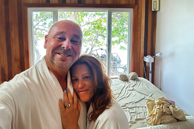 luxury couples resorts 2026