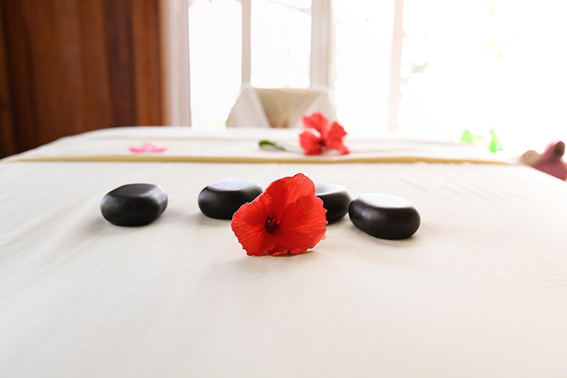 Belize digital detox retreat