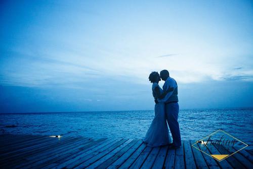 Belize wedding tips - Dusk